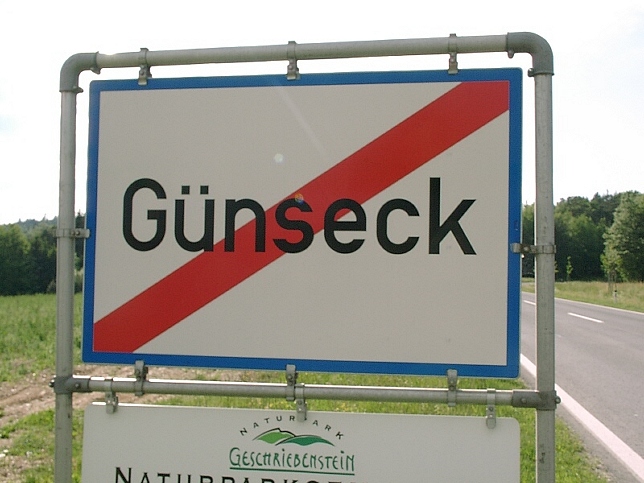 Gnseck, Ortstafel