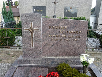 Friedhof Burgau (mit Burgauberg)