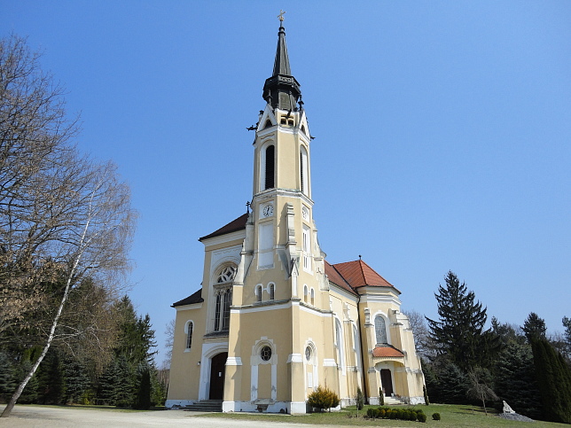 Inzenhof, St. Emmerichs-Kirche