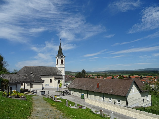 Jabing, Pfarrkirche hl. Anna