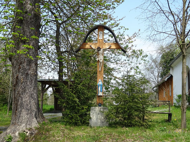 Neumarkt an der Raab, Kreuz
