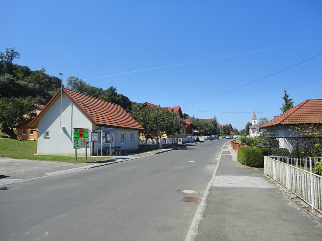 St. Nikolaus, Mehrzweckhaus