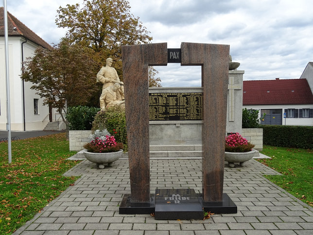 Stinatz, Kriegerdenkmal