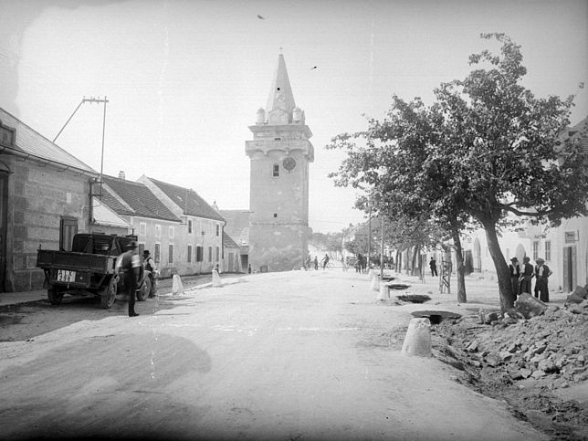 Breitenbrunn, Wehrturm