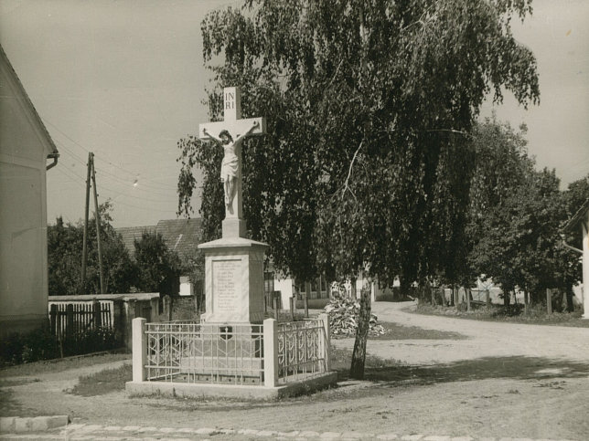 Deutsch-Minihof, Kriegerdenkmal