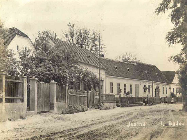 Jabing, Straenansicht