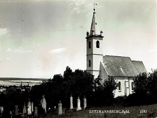 Lutzmannsburg, Kirche mit Friedhof