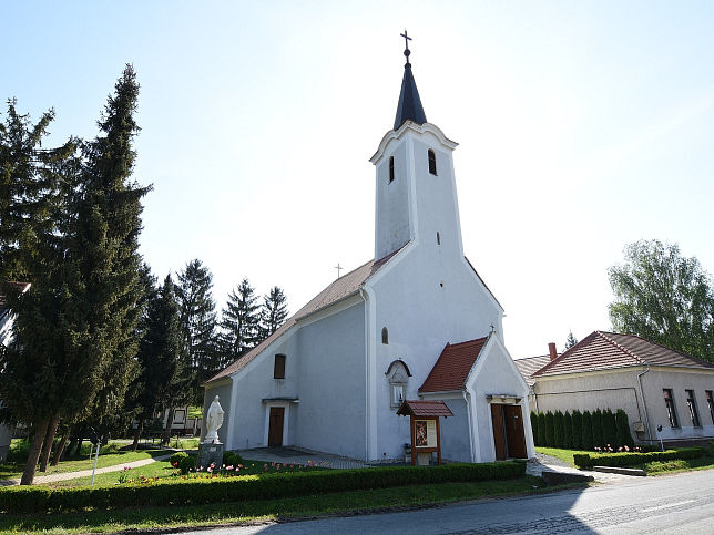 Bucsu, Kirche St. Michael