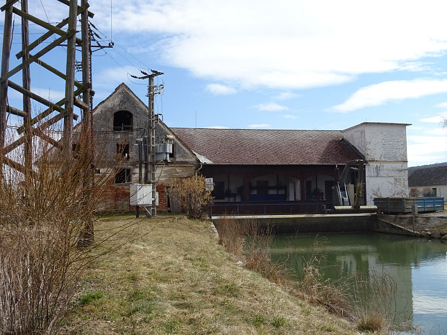 Csrtnek, Mhle und Wasserkraftwerk Bekes