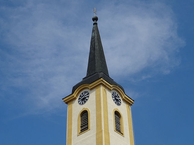 Dunakiliti, Kirche