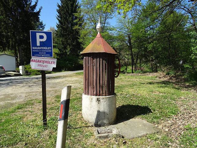 Felsőcsat�r, Eisener Vorhang Museum