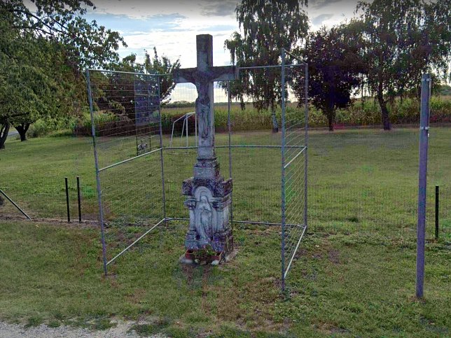 Gyangeregye, Kreuz