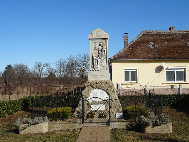 Harasztifalu, Kriegerdenkmal