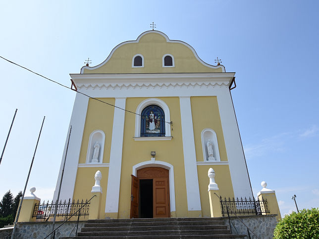 Horvtzsidny, Kirche