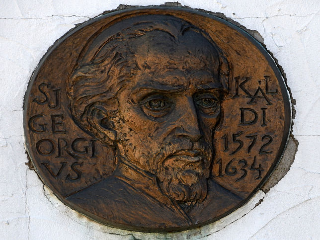 Kld, Gyrgy Kldi-Gedenkmauer