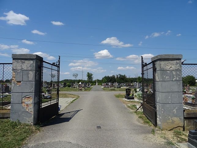 Krmend, Friedhof, neuer Teil