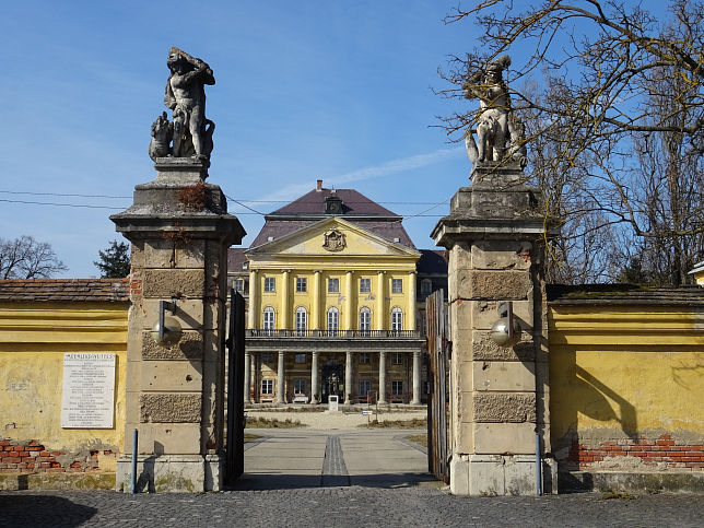 Krmend, Schloss Batthyny