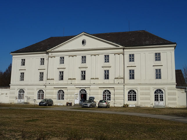 Krmend, Schloss Batthyny