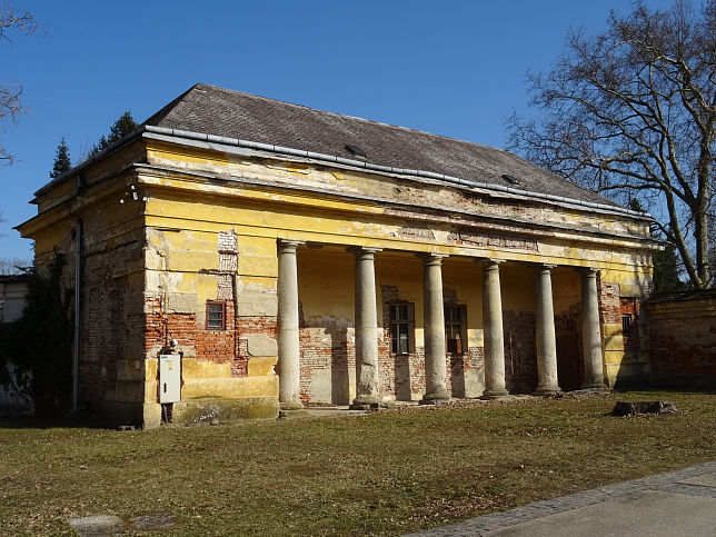 Krmend, Schloss Batthyny