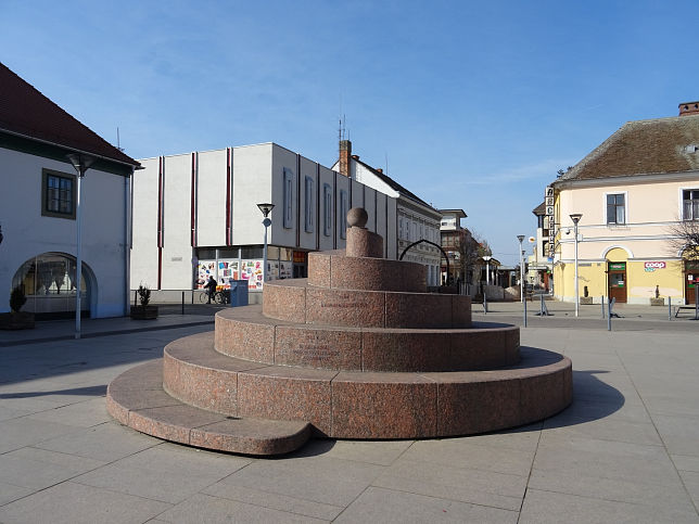 Krmend, Spiralfrmiger Springbrunnen