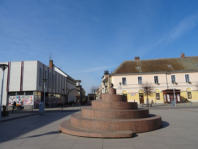 Krmend, Spiralfrmiger Springbrunnen