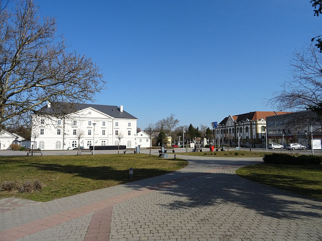 Krmend, Freiheitsplatz (Szabadsg tr)