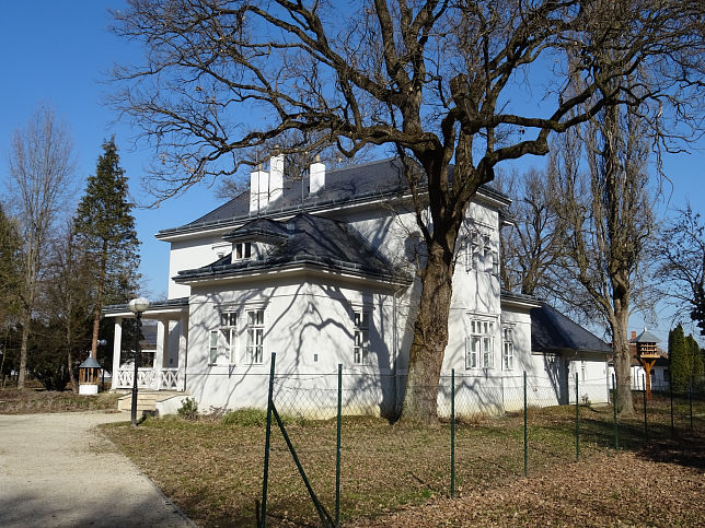 Krmend, Vadszlak (Jagdschloss)