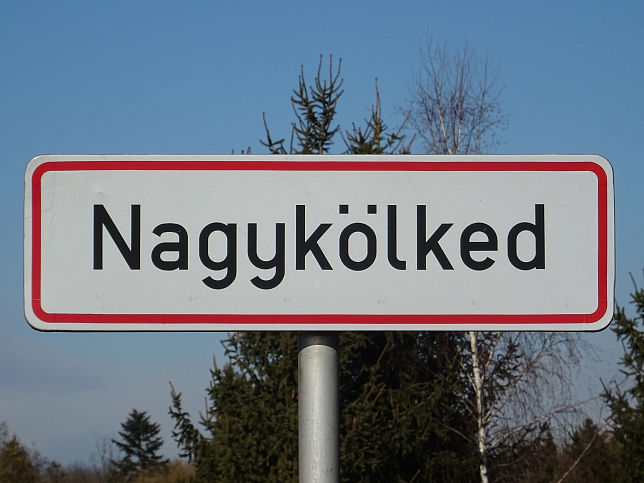 Nagyklked, Ortstafel