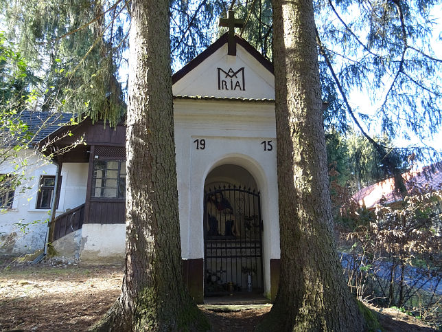 Nemesmedves, Marienkapelle