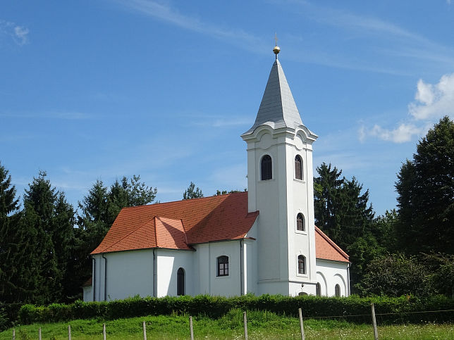 Rbagyarmat, Kirche