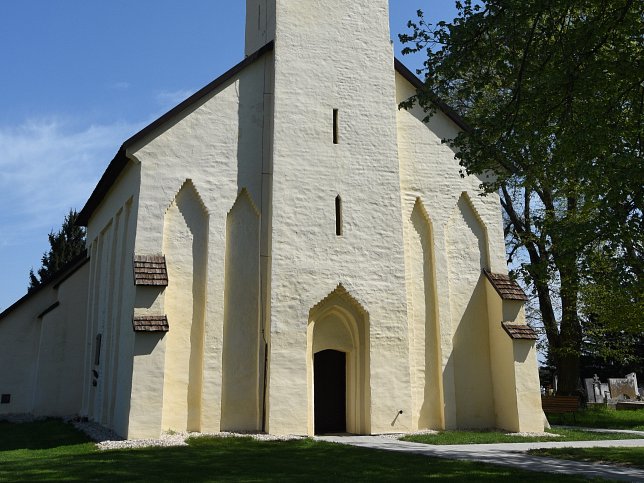 Rbattts, Kirche