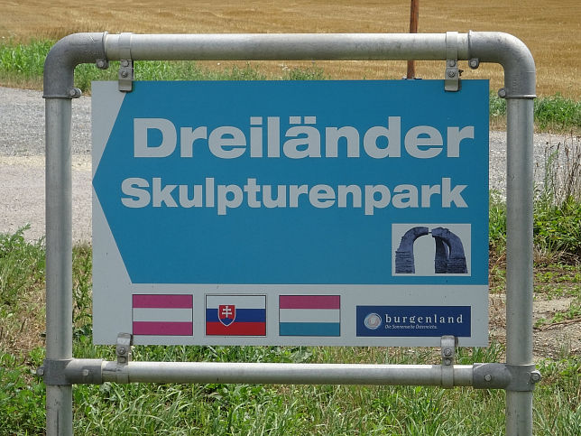 Rajka, Dreil�nder-Skulpturenpark