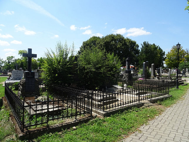 Rajka, Friedhof