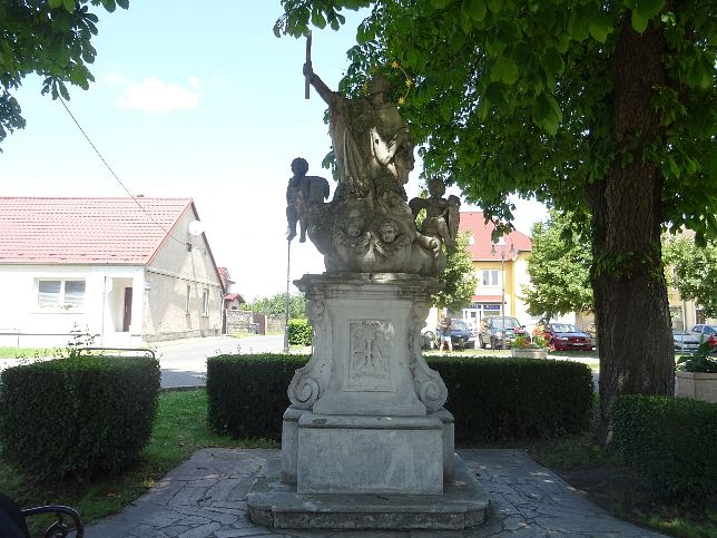 Rajka, Statue des Heiligen Johannes Nepomuk