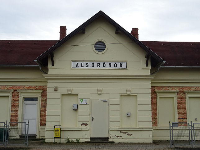 Alsrnk, Bahnhof