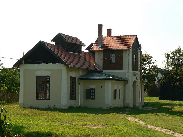 Rum, Ehemaliger Bahnhof