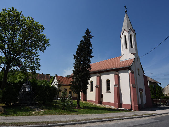 Szeleste, Kirche der Jungfrau Maria