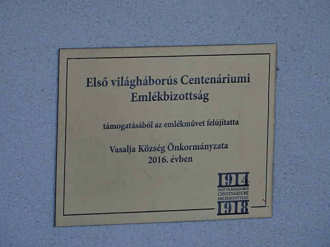 Vasalja, Gedenkplatz mit Kriegerdenkmal