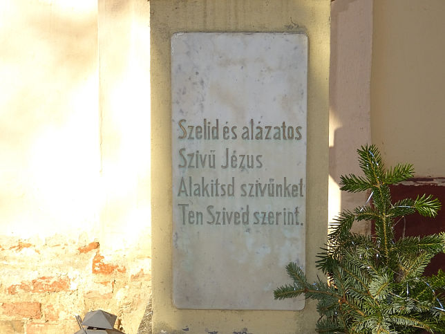 Vasalja, Jesus-Statue