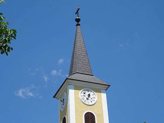 Vaskeresztes, Kirche St. Nikolaus