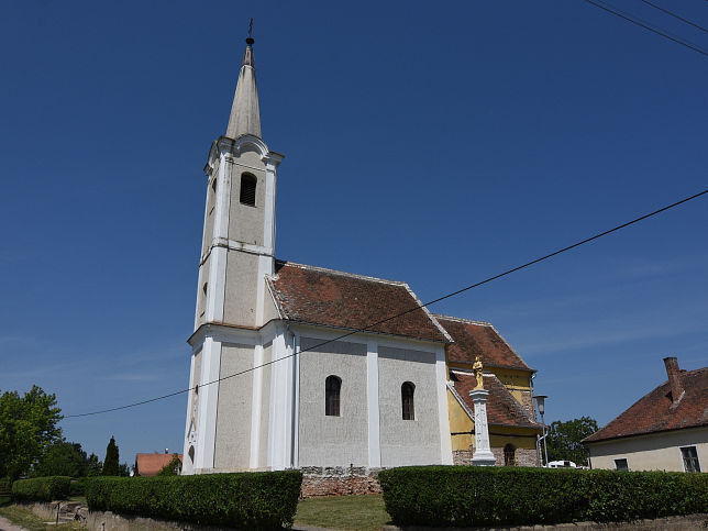 Vasszilvgy, Kirche St. Nikolaus