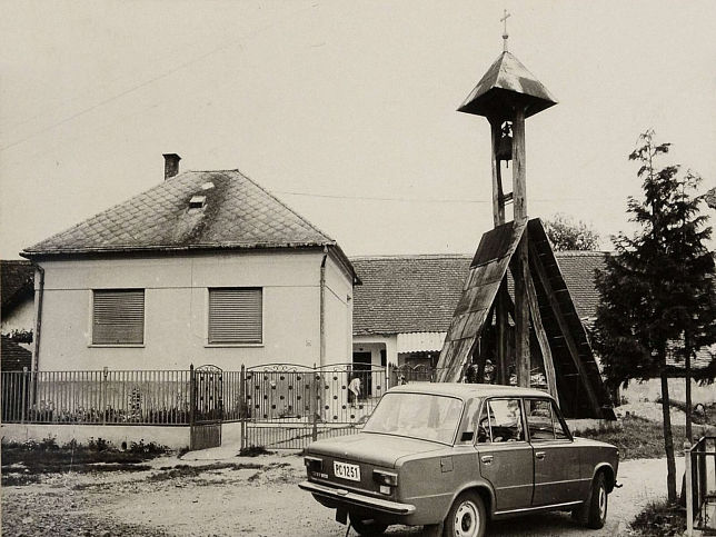 Mriajfalu, Glockenturm