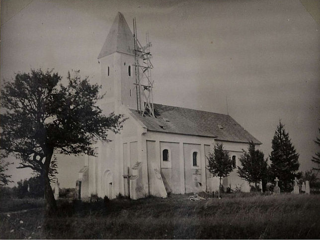 Rbattts, Kirche St. Cecilia