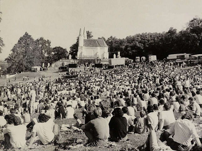 Sitke, Freiluftkonzert