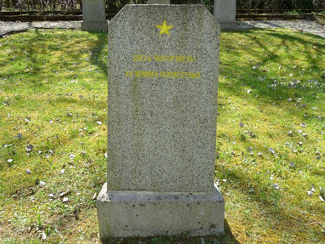 Oberwart, Sowjetischer Soldatenfriedhof