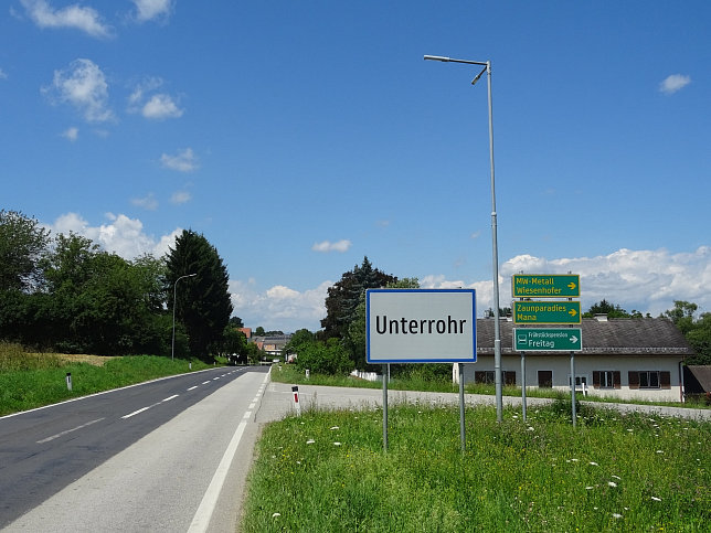 Unterrohr, Ortstafel