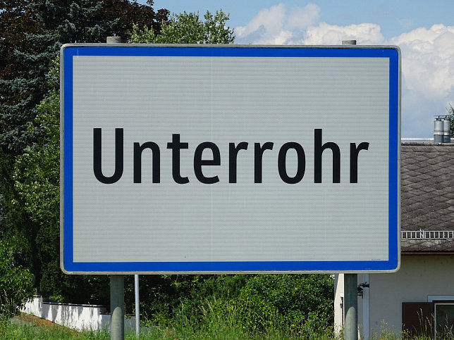 Unterrohr, Ortstafel