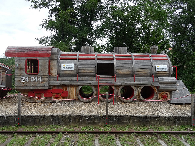Hannersdorf, Bahntrassenradweg