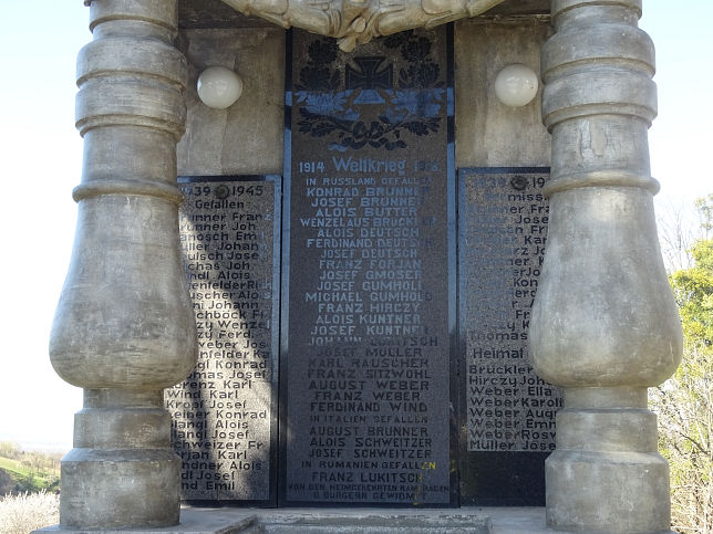 Henndorf, Kriegerdenkmal