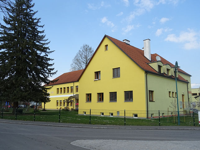 Jennersdorf, Volksschule